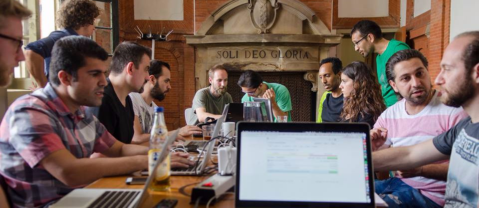 Teach refugees web-development