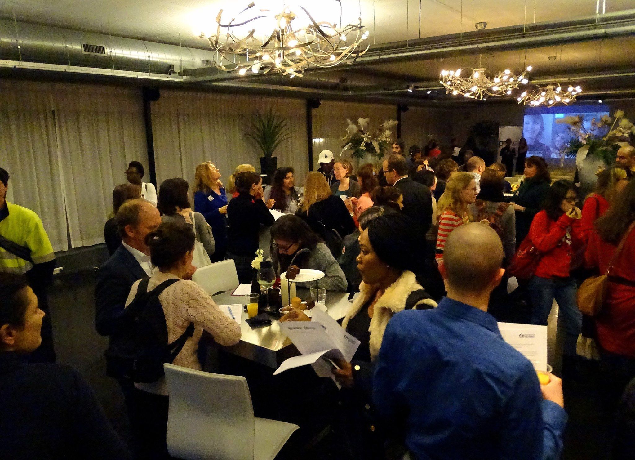 It was a lovely evening and lots of connections were made between the organisations and attendees. Our favourite part was meeting and networking with the new and old guests together with the local non-profit organisations. It was an amazing evening with wonderful people in a great atmosphere. Our guests went home learning that there is something to do for everyone, acknowledging that those who can, do. And those who can do more, volunteer. 