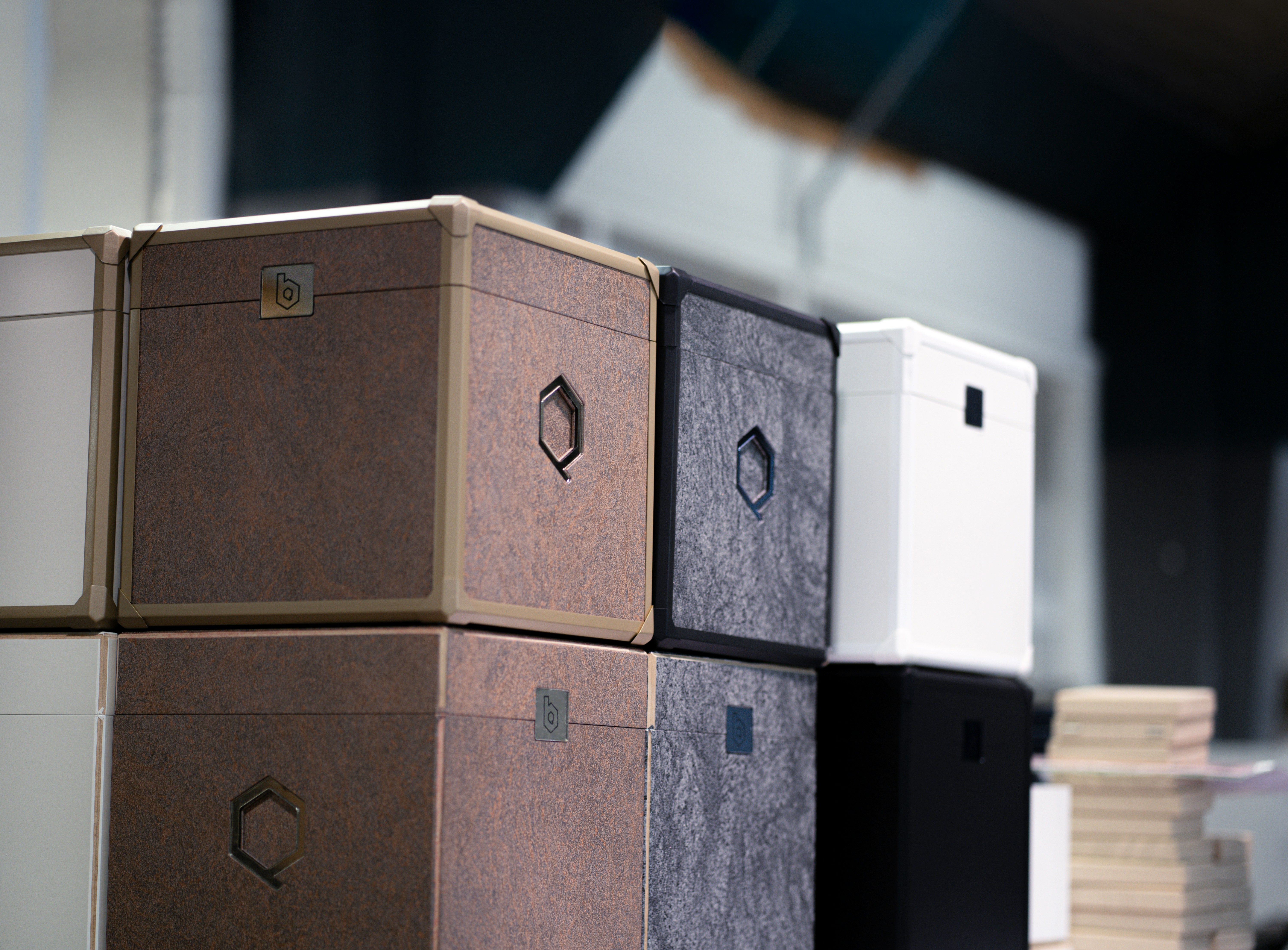 Helpen met spullen sorteren en op marktplaats zetten