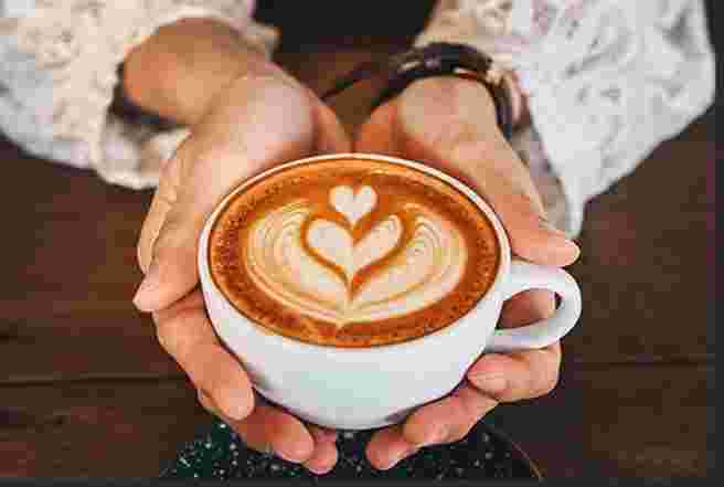 Wordt jij het gezellige maatje van deze diervriendelijke tuinliefhebber?