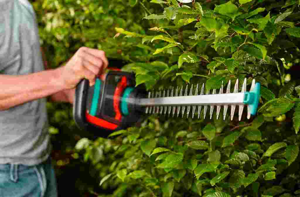 Heg zoekt kapper ben jij beschikbaar?