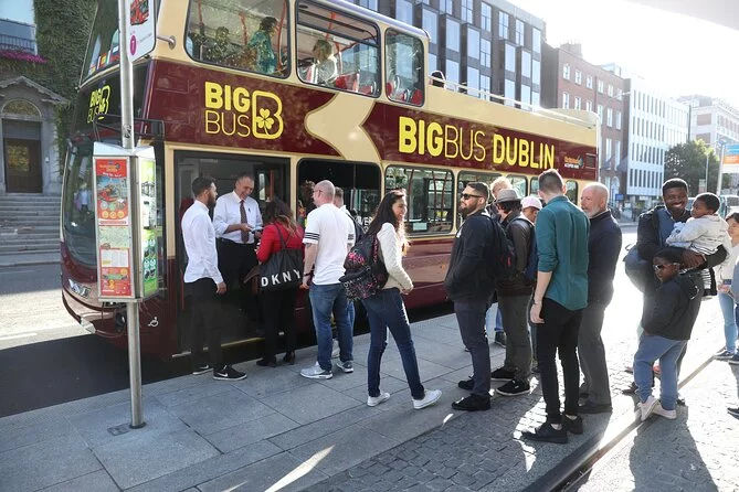Big Bus Dublin Panoramic Night Tour with Live Guide