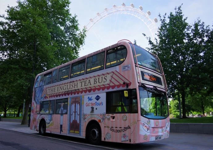 Gray Line: Afternoon Tea Bus with Panoramic Tour of London