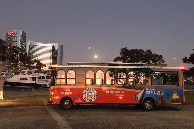 San Diego Holiday Sights & Festive Nights Tour Tickets