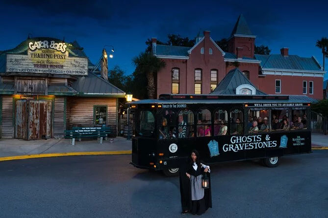 St. Augustine Ghosts & Gravestones Tour