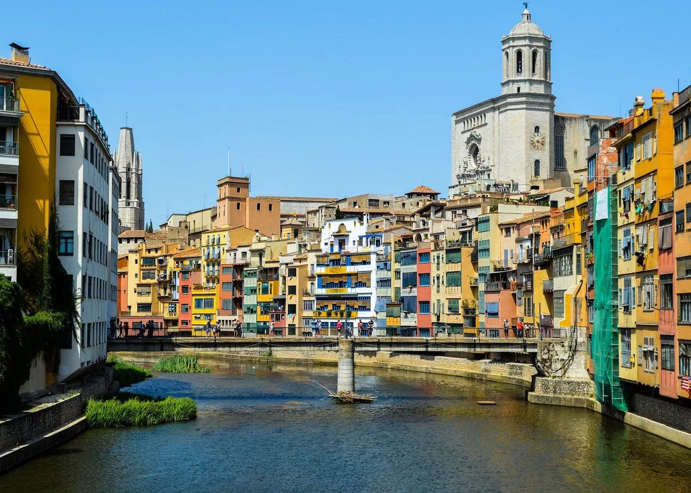 Girona and Figueres and Dali Museum Day Trip from Barcelona