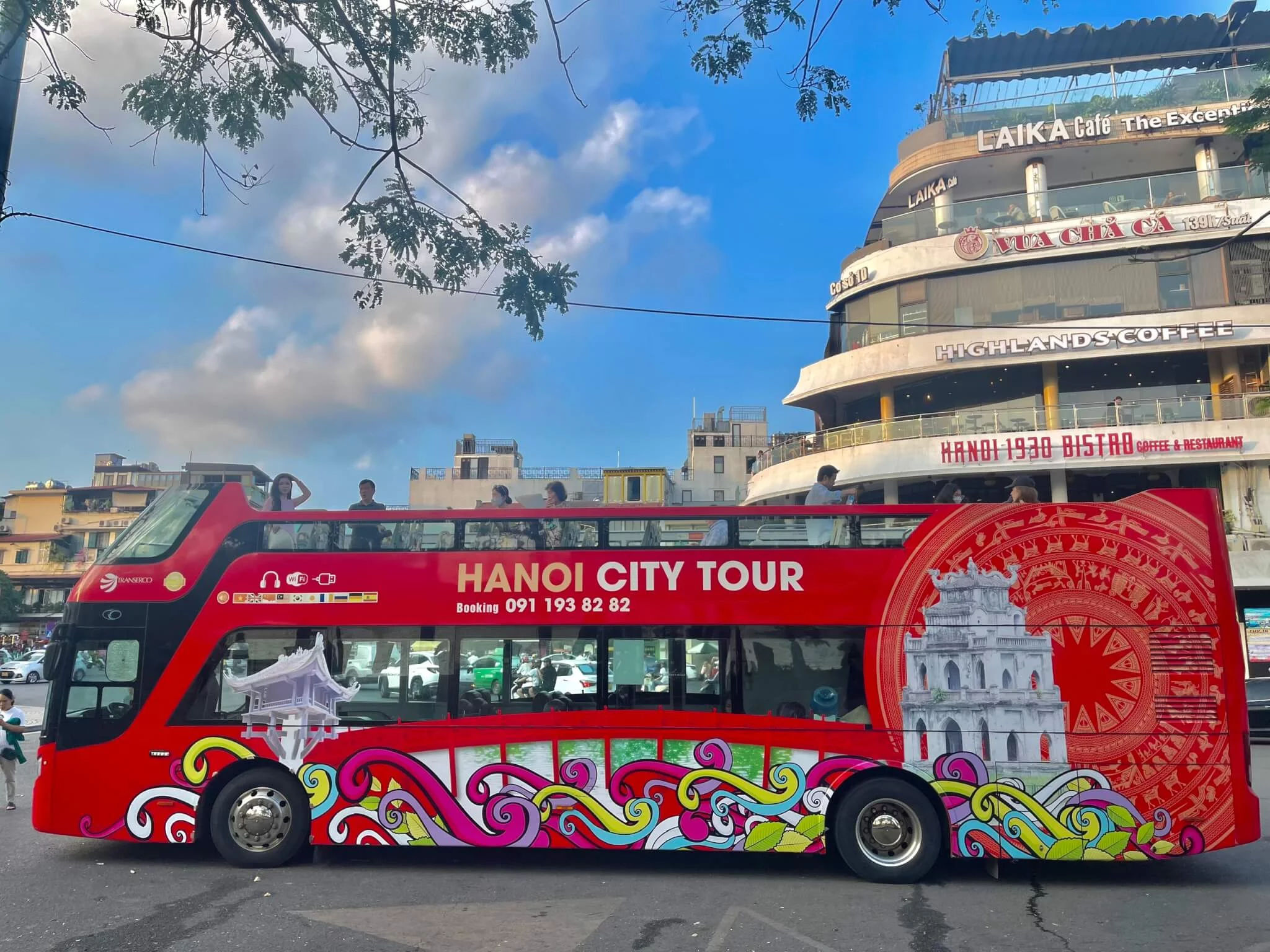 Anh Viet: Hanoi Hop On Hop Off Bus Tour (4-Hours)