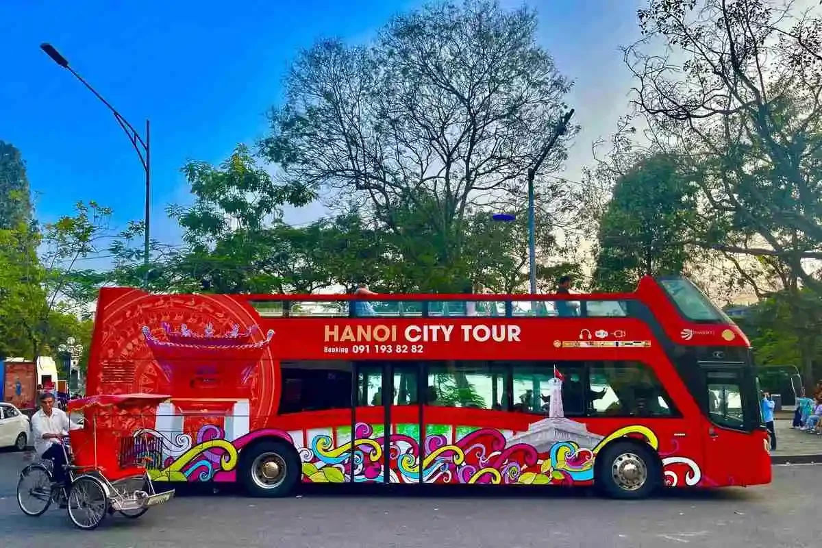 Anh Viet: Hanoi Panoramic City Bus Tour (Day & Night Tickets)