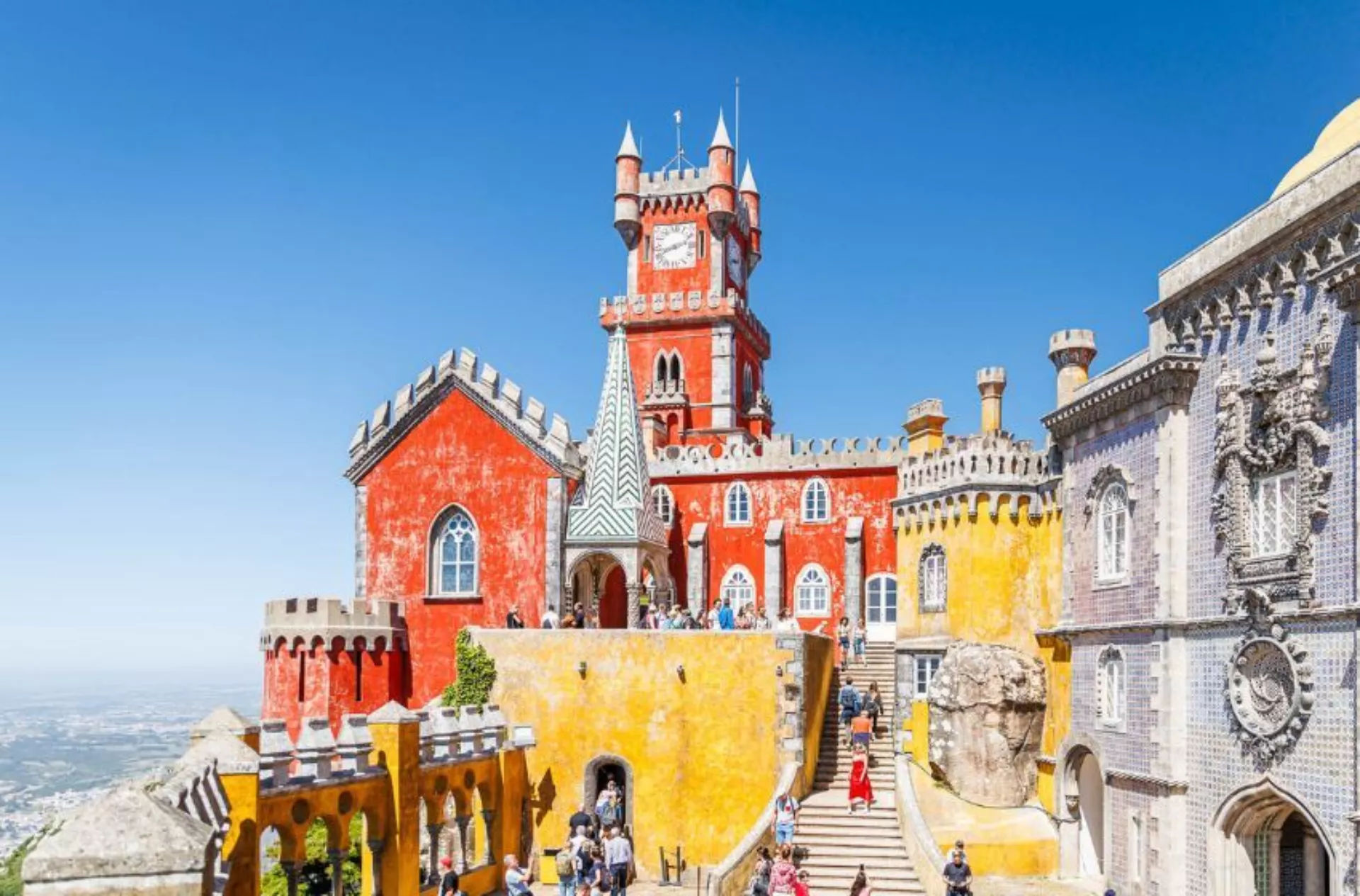 Sintra Tour with Pena & Regaleira Palaces