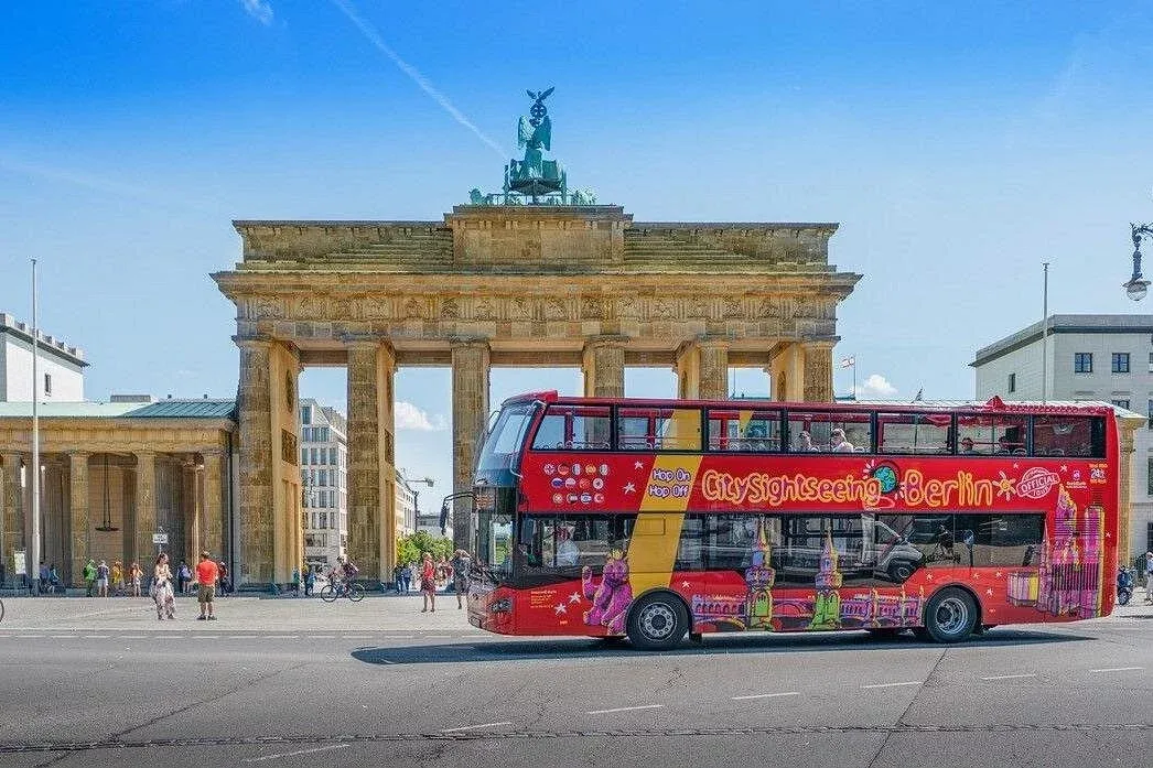 Berlin hop on hop off bus tour