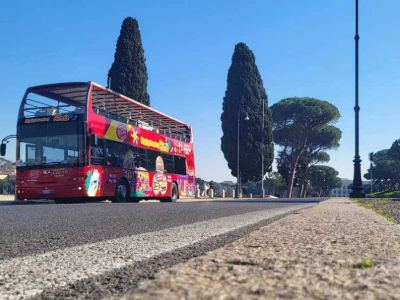 Is Hop-On Hop-Off Worth It in Rome?