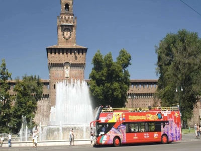 A day in Milan by Hop on Hop Off