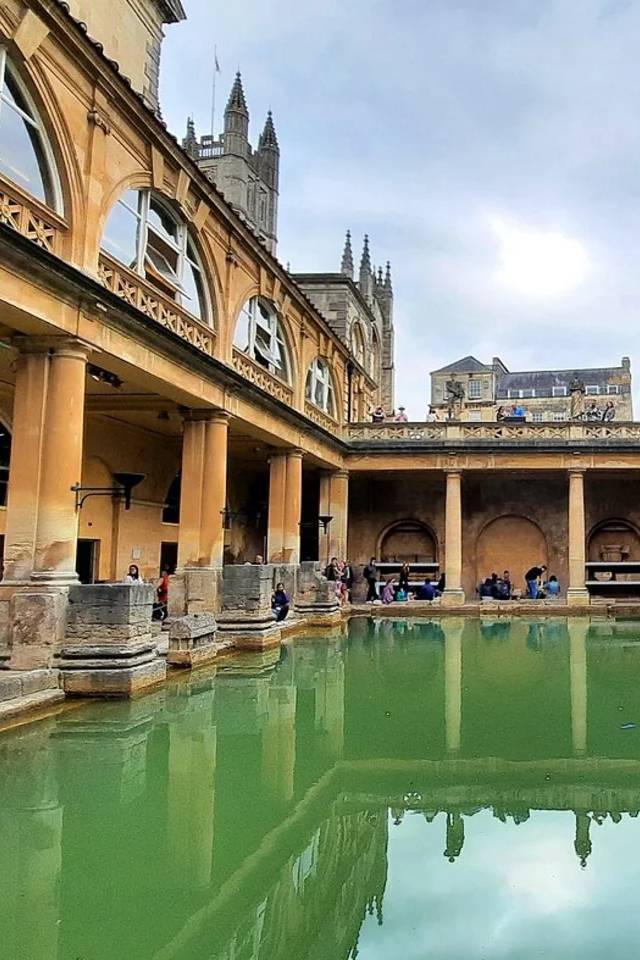 Bath Hop On Hop Off Bus Tour