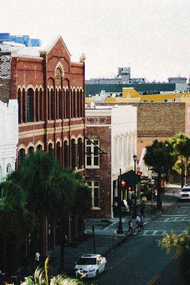 Charleston Hop On Hop Off Bus Tour