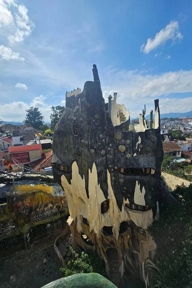 Da Lat Hop On Hop Off Bus Tour