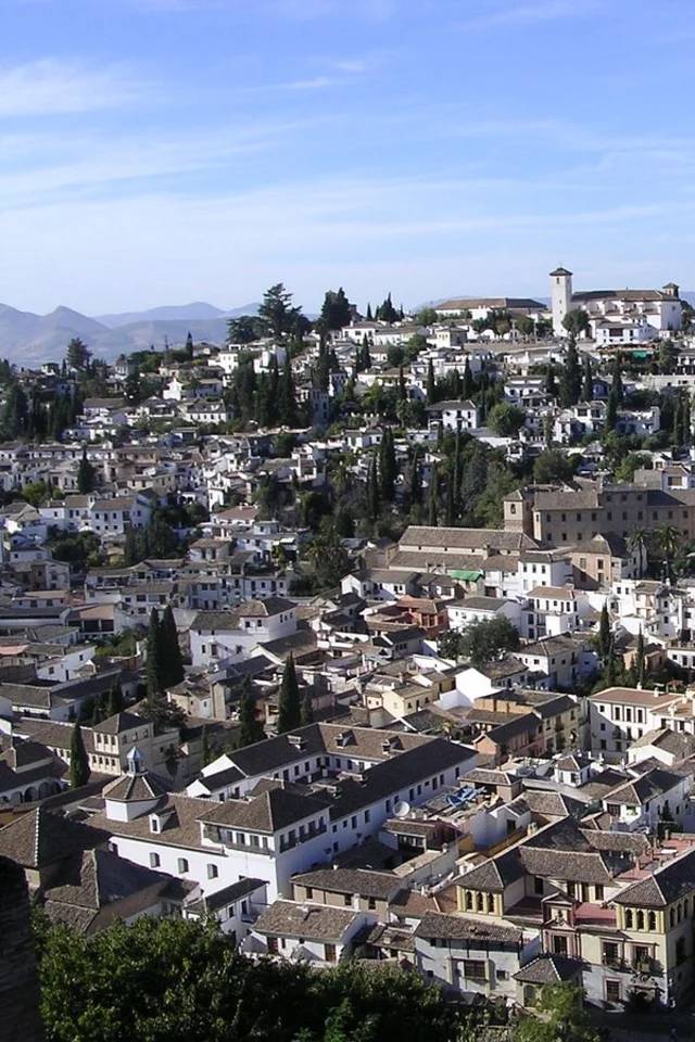 Granada Hop On Hop Off Bus Tour
