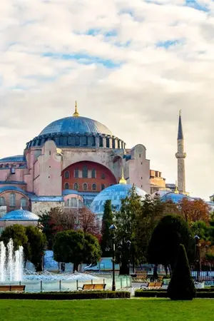 Istanbul Hop On Hop Off Bus Tour