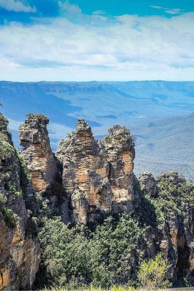 Katoomba Hop On Hop Off Bus Tour