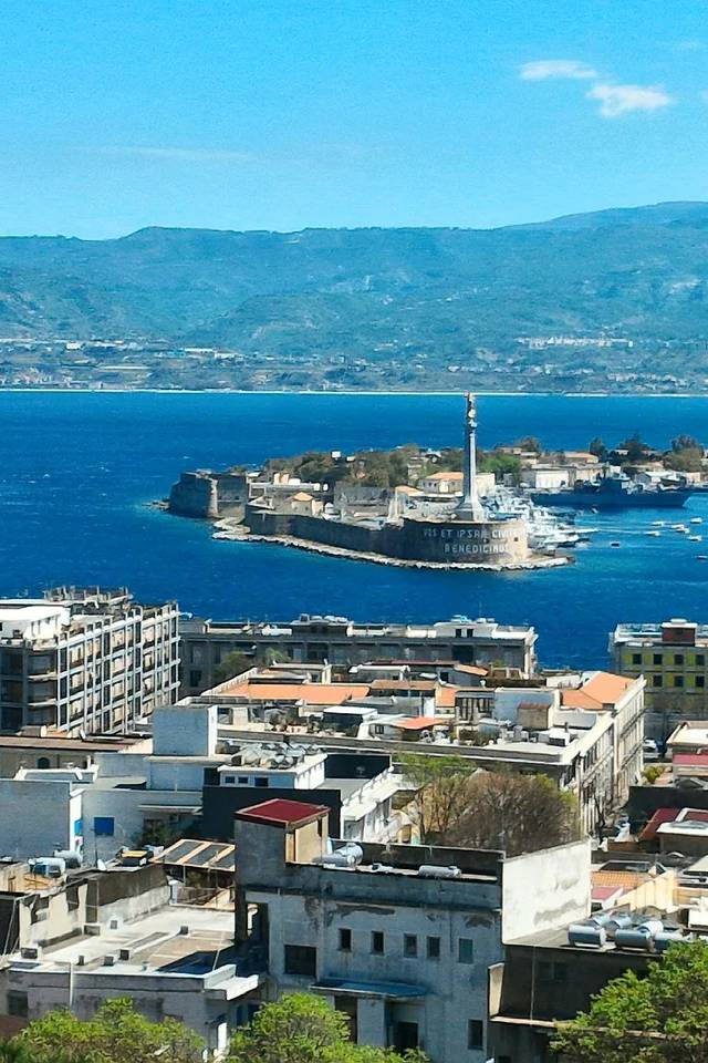 Messina Hop On Hop Off Bus Tour