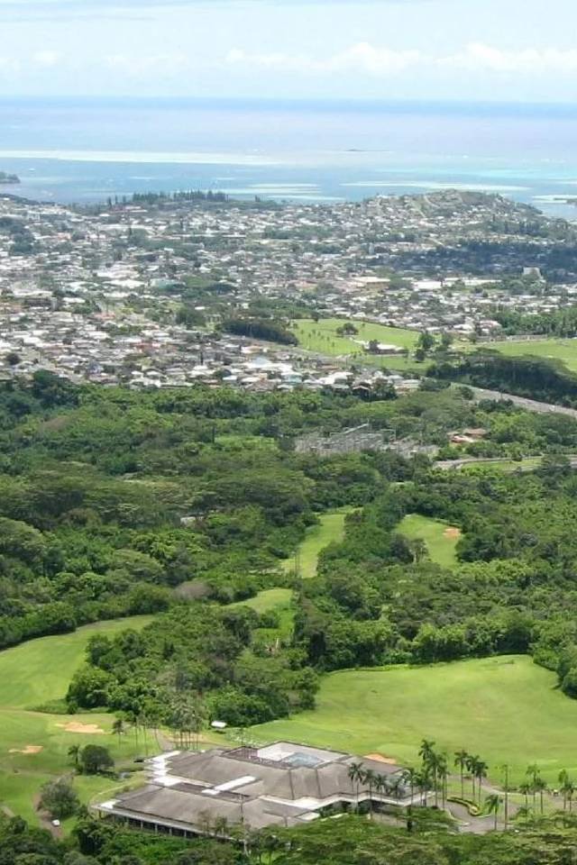 Oahu Hop On Hop Off Bus Tour