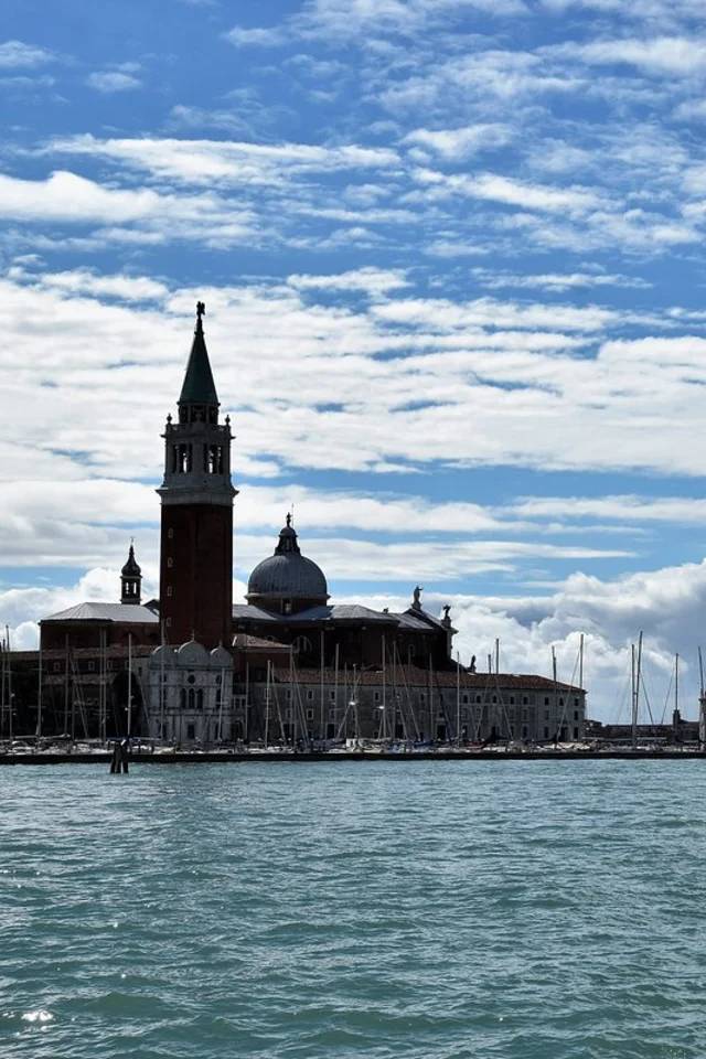 Punta Sabbioni Hop On Hop Off Bus Tour