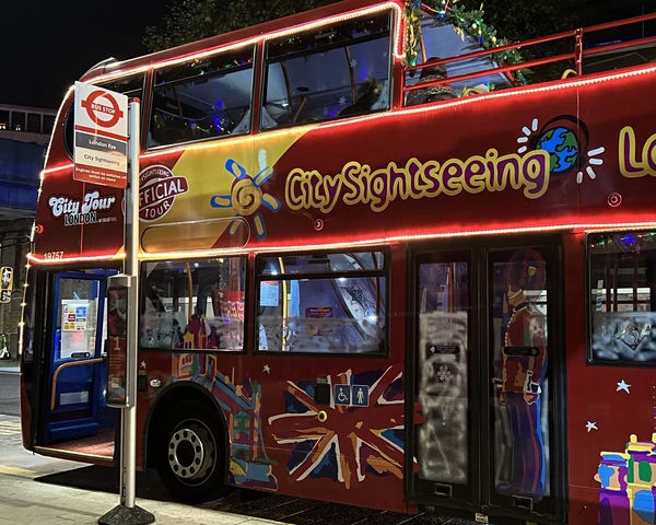 City Sightseeing: London Christmas Lights Tour