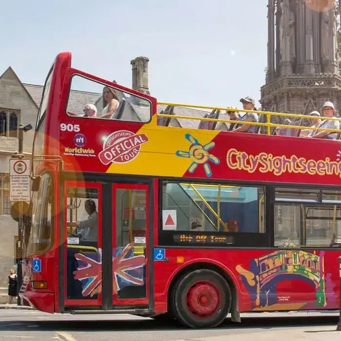 City Sightseeing: Oxford Hop-On Hop-Off + Carfax Tower Panorama + Walking Tour