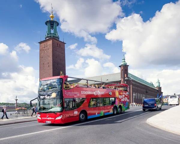 Red Sightseeing: Stockholm Hop-On, Hop-Off Bus & Boat Tour