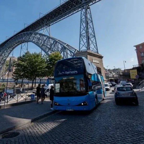 Gray Line: Porto Hop-On, Hop-Off Bus Tour | 24h