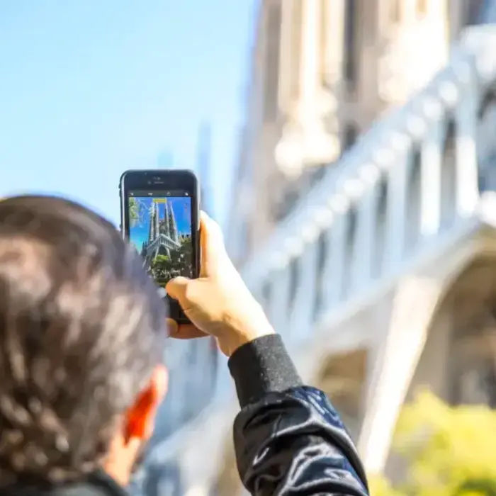 Fast Track Guided Tour: Sagrada Familia with Entrance to Towers