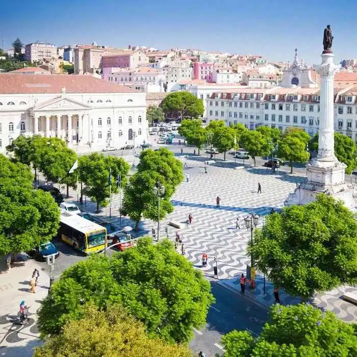 Best Walking Tour of Lisbon in a Small Group