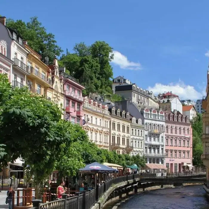 Full Day Trip to Karlovy Vary with e-Guide