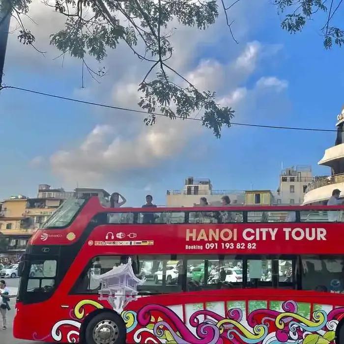 Anh Viet: Hanoi Hop On Hop Off 4 Hours Bus Tour