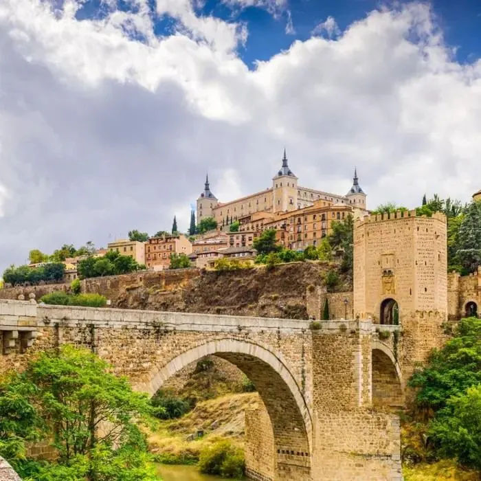 Full Day Tour to Toledo with Tapas and Wine