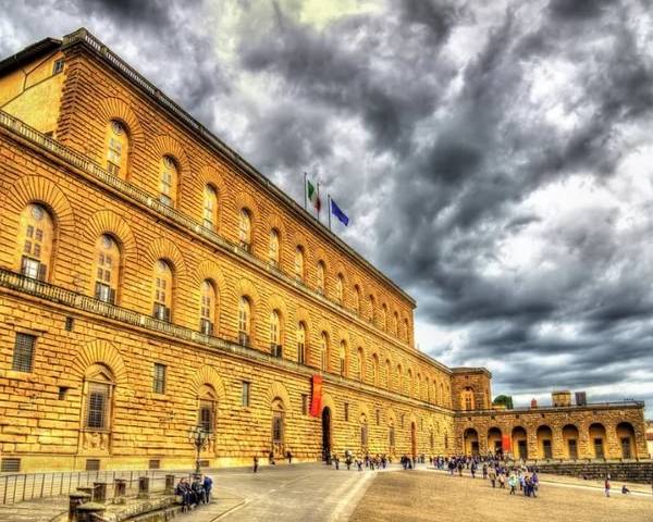 Guided Tour to Pitti Palace and Palatina Gallery