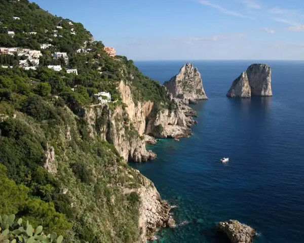 Full Day Tour to Capri at Your Pace