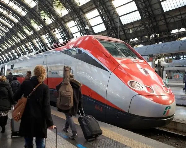 Florence by High-Speed Train & Uffizi Skip the Line