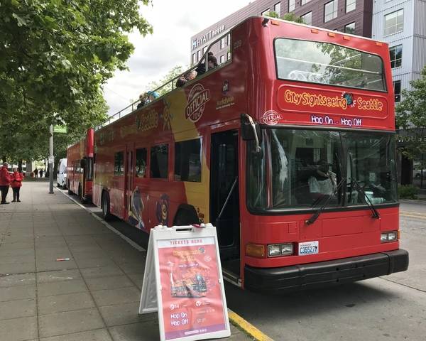 City Sightseeing: Seattle Hop On, Hop Off with Locks Cruise