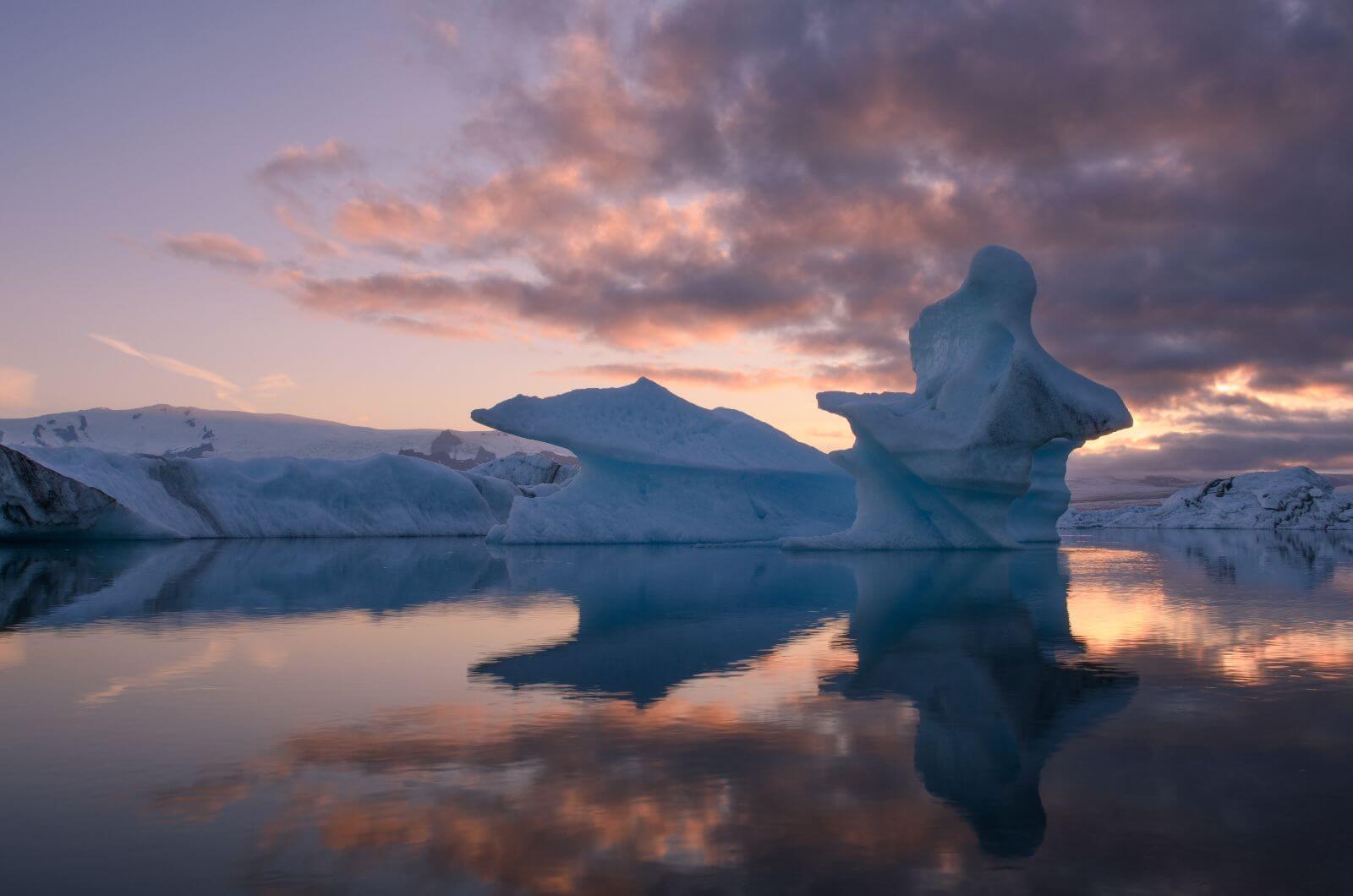 Jokulsarlon Glacial Lagoon Excursion & Boat Tour