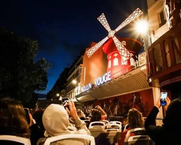 TooTBus: Paris Discovery Hop-On, Hop-Off with Night Bus Tour