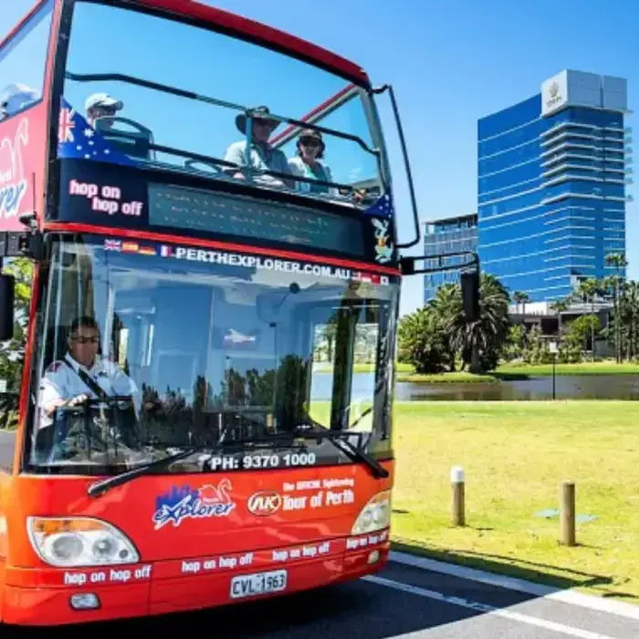Perth Explorer: Perth Hop-On, Hop-Off Bus Tour & Bell Tower