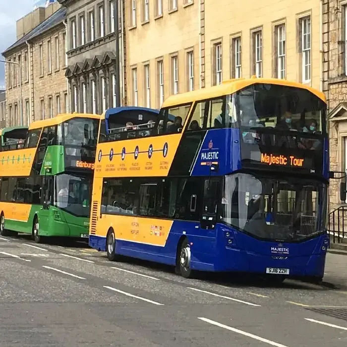 Edinburgh Bus Tours: Grand Hop-On, Hop-Off Bus Tour (Incl. 3 Tours)