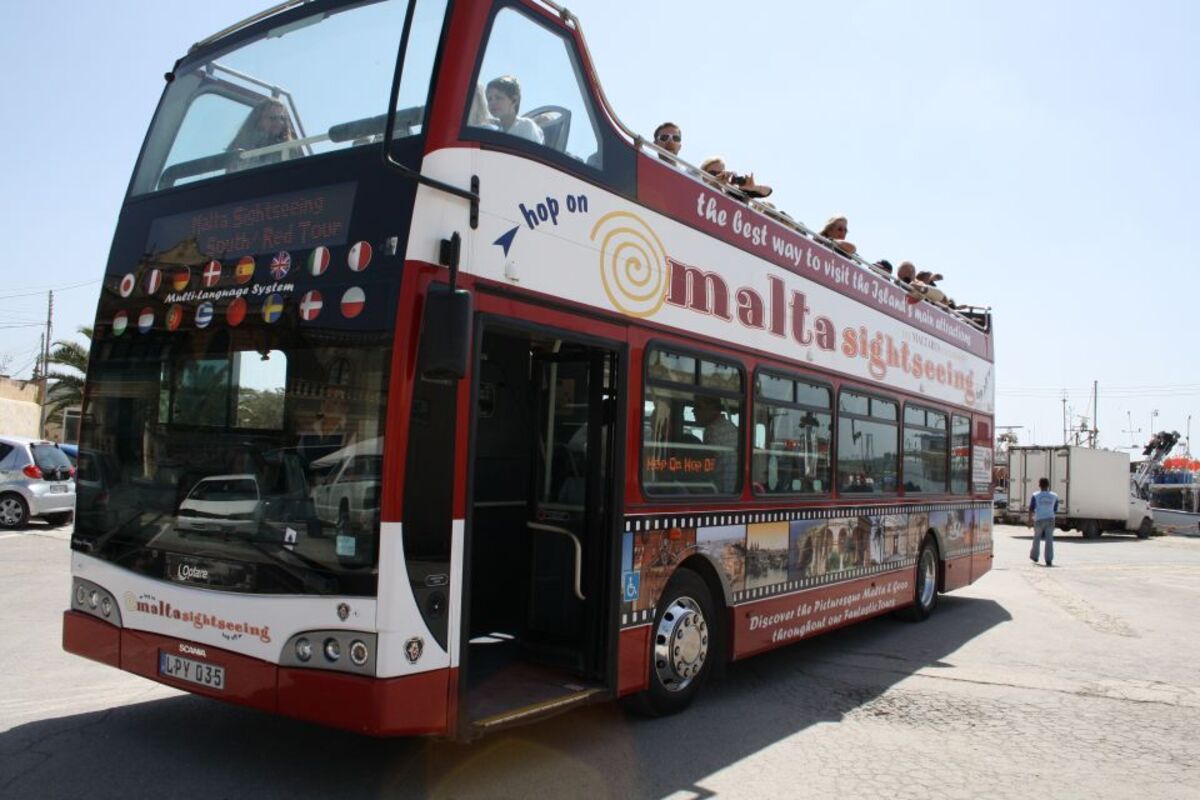 Malta Sightseeing: Hop-On, Hop-Off Bus Tour (North Route)