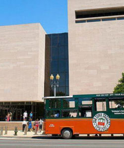 Washington DC: Old Town Trolley Hop-On, Hop-Off Tour