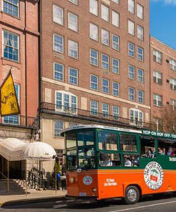 Boston: Old Town Trolley Hop-On, Hop-Off Tour