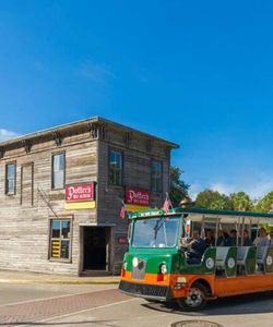 St. Augustine: Old Town Trolley Hop-On, Hop-Off Tour