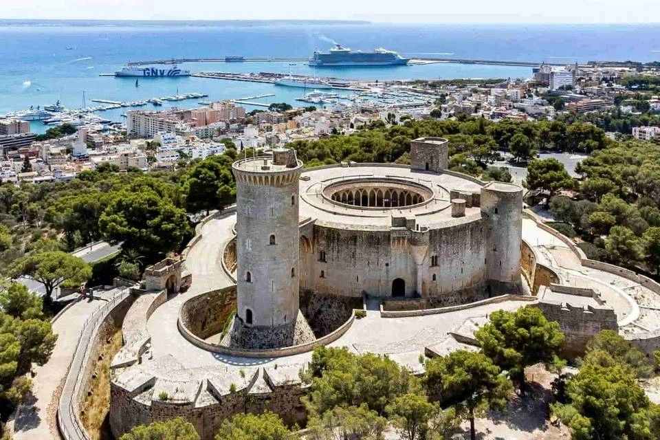 Palma de Mallorca Hop-On, Hop-Off Bus Tour