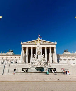 Vienna Sightseeing: Hop-On, Hop-Off Bus Tour