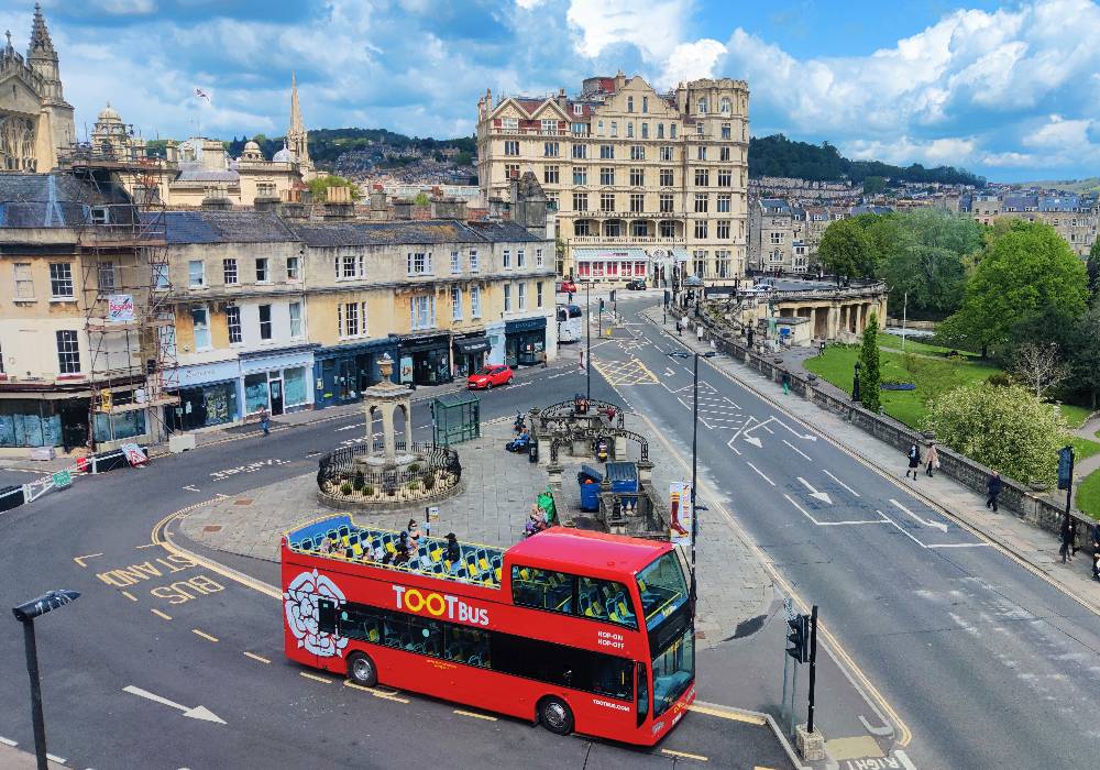 Bath Discovery: Hop On Hop Off Bus Tour