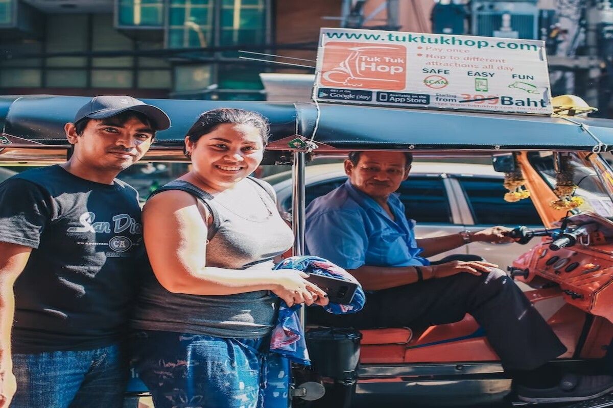 Tuk-Tuk Hop Bangkok
